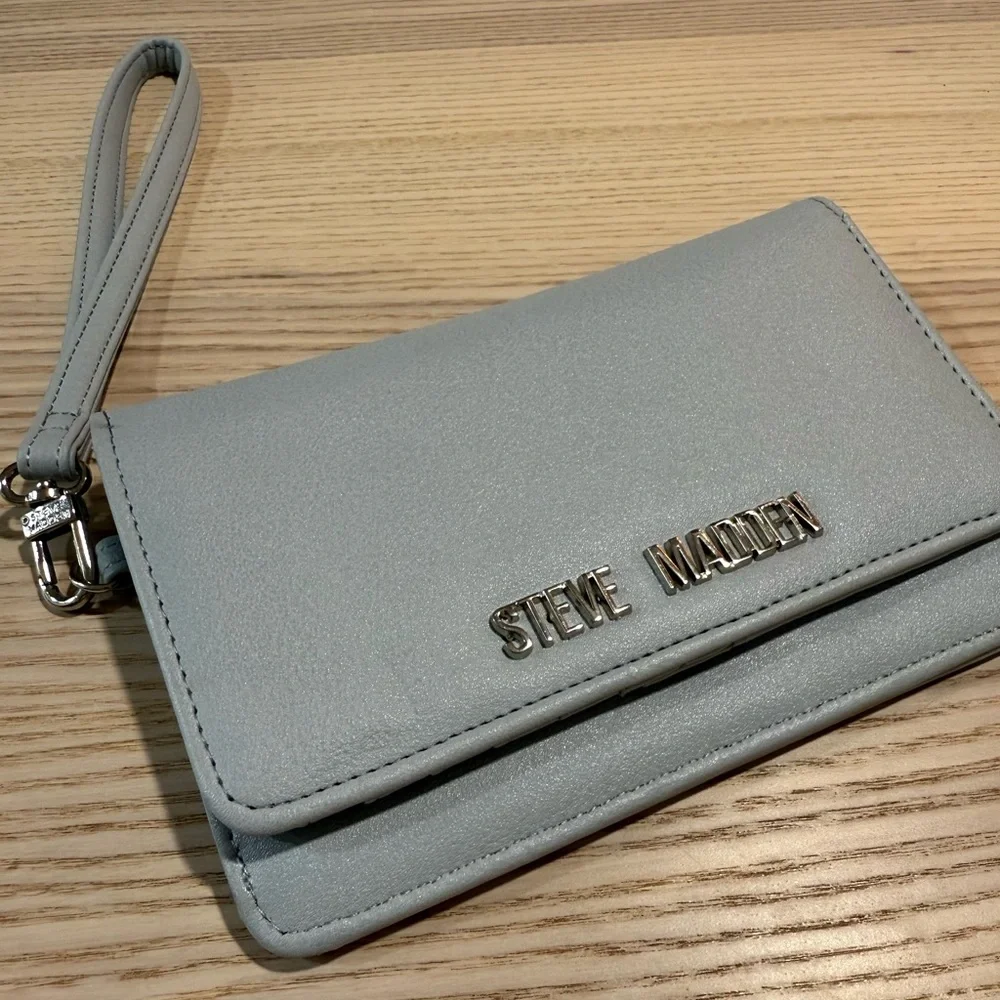 Excellent Condition Steve Madden Blue Wallet Purse Wristlet Micro Bag - Picture 2 of 14